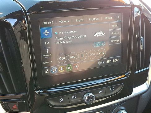 Used 2023 Chevrolet Traverse RS image 24