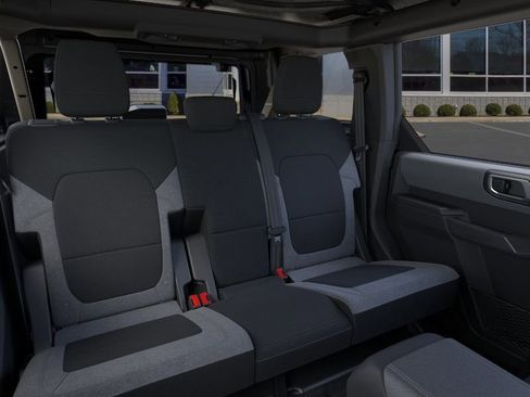New 2026 Ford Bronco 4-Door AWD/4WD image 11