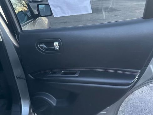 Used 2013 Nissan Rogue SL image 11