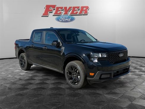 New 2025 Ford Maverick XLT w/ XLT Luxury Package image 7