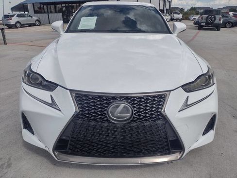 Used 2019 Lexus IS 300 image 29