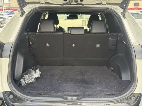Used 2022 Toyota RAV4 XSE AWD/4WD image 34