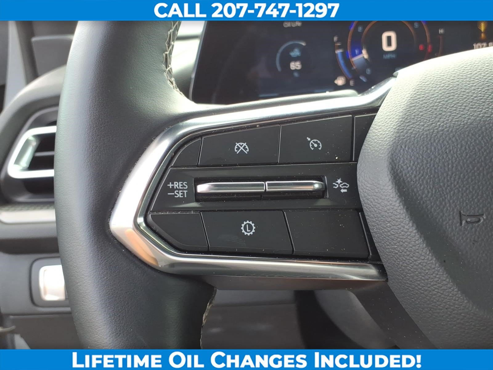 Used 2026 Chevrolet Traverse LT AWD/4WD image 18