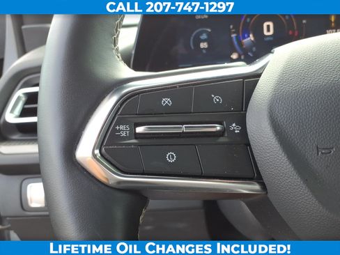 Used 2026 Chevrolet Traverse LT AWD/4WD image 18