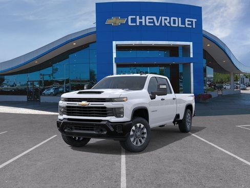 New 2026 Chevrolet Silverado 2500 Custom w/ Custom Value Package AWD/4WD image 32