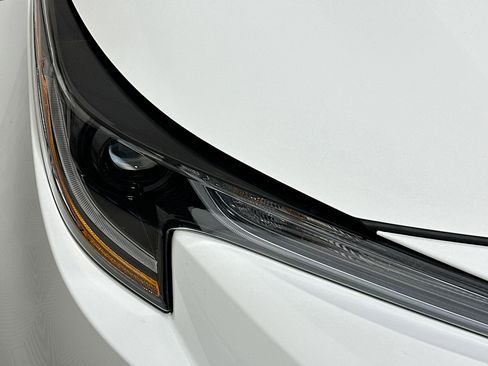 Used 2024 Toyota Corolla LE FWD image 9