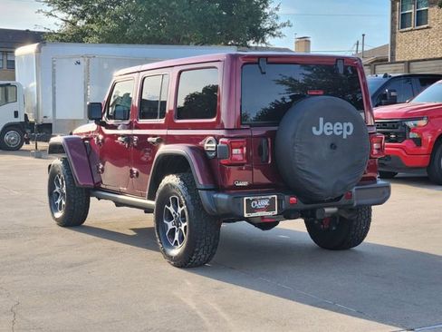 Used 2021 Jeep Wrangler Unlimited Rubicon AWD/4WD image 3