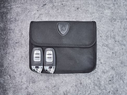 Used 2023 Lamborghini Huracan Tecnica RWD image 71