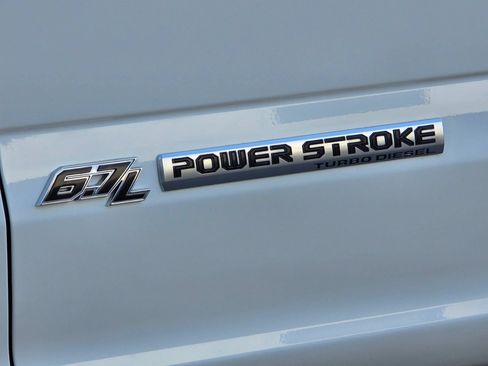 Used 2022 Ford F350 Limited AWD/4WD image 46