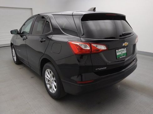 Used 2020 Chevrolet Equinox LS w/ LS Convenience Package image 5