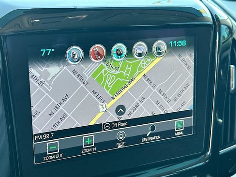 Used 2018 Chevrolet Traverse Premier w/ Driver Confidence II Package FWD image 13