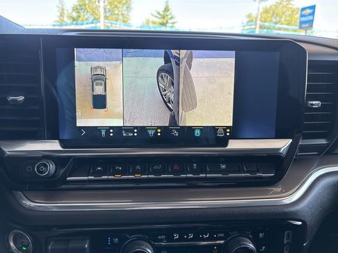 Used 2022 Chevrolet Silverado 1500 High Country w/ High Country Premium Package image 23