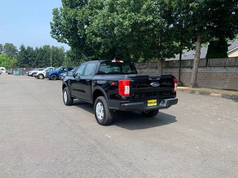 New 2025 Ford Ranger XL image 3