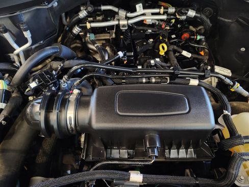Used 2022 Ford Explorer XLT RWD image 29
