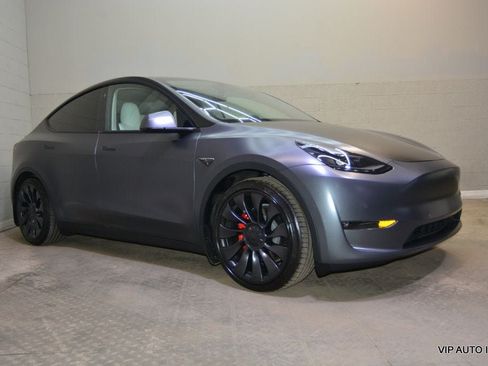 Used 2022 Tesla Model Y Performance AWD/4WD image 7