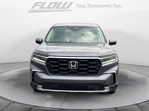 Certified 2025 Honda Pilot EX-L image 3