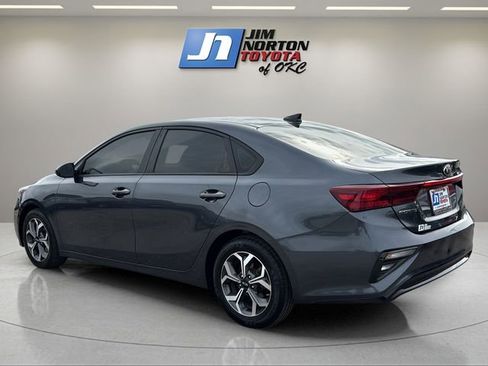 Used 2021 Kia Forte LXS FWD image 7