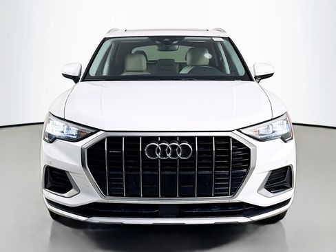 Used 2021 Audi Q3 2.0T Premium w/ Convenience Package image 2
