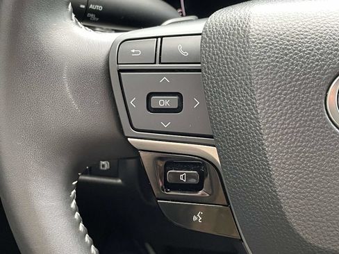 Used 2025 Toyota Camry SE w/ Multimedia Upgrade Package FWD image 28