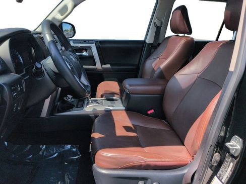 Used 2015 Toyota 4Runner Limited AWD/4WD image 22