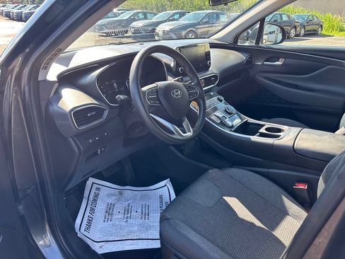 Used 2021 Hyundai Santa Fe SE w/ Cargo Package AWD/4WD image 9