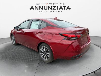 New 2025 Nissan Versa SV w/ Trunk Package