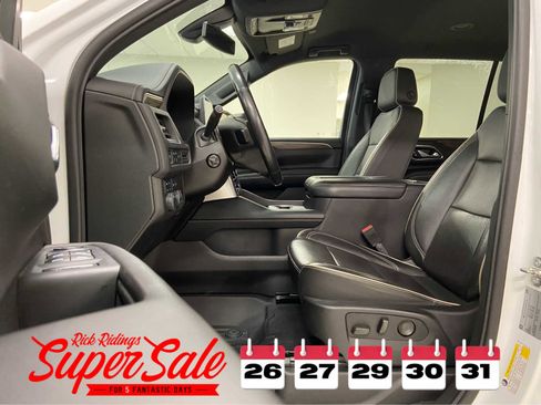 Used 2021 Chevrolet Tahoe Premier image 17