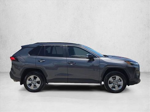 Used 2025 Toyota RAV4 XLE w/ Convenience Package AWD/4WD image 4