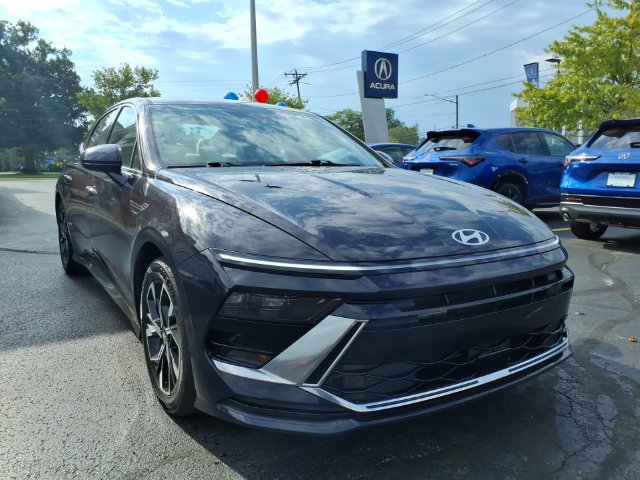 Used 2025 Hyundai Sonata SEL FWD image 25