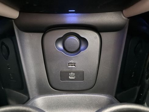Certified 2023 MINI Cooper S FWD image 32