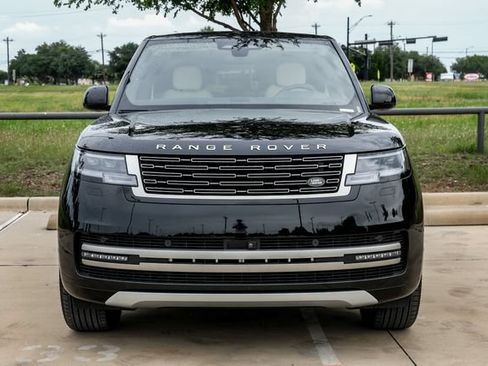 Used 2024 Land Rover Range Rover SE AWD/4WD image 5