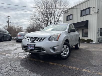 Used 2015 Nissan Rogue S w/ Convenience Package