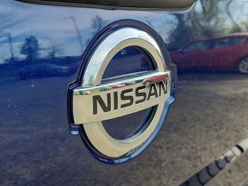 Used 2021 Nissan Titan SV w/ SV Convenience Package AWD/4WD image 30