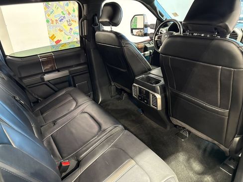 Used 2017 Ford F250 Platinum w/ Platinum Ultimate Package AWD/4WD image 83