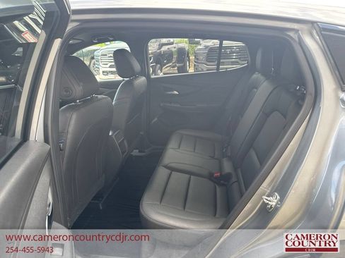 Used 2024 Buick Envista Sport Touring w/ Convenience II Package FWD image 14