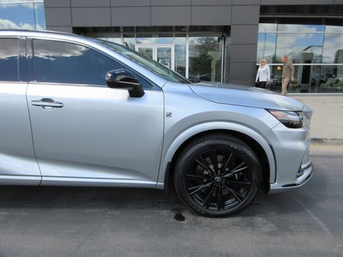 Used 2024 Lexus RX 500h F Sport w/ Accessory Package (K3) AWD/4WD image 13