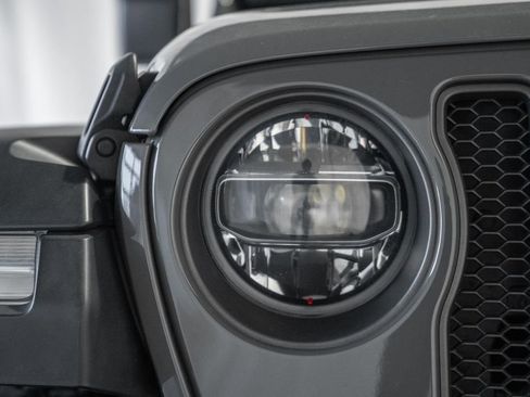 Certified 2021 Jeep Wrangler Rubicon image 11