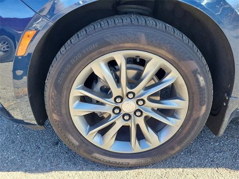 Used 2022 Buick Enclave Avenir w/ Avenir Technology Package image 33