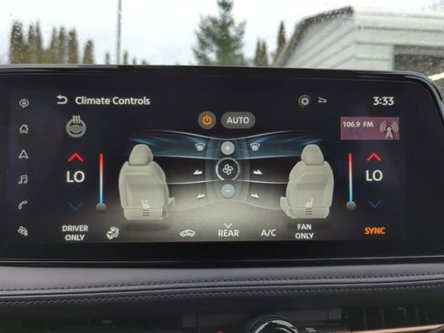 Used 2024 Nissan Ariya ENGAGE e-4ORCE image 11