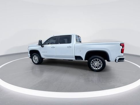 Used 2025 Chevrolet Silverado 2500 LT w/ Z71 Chrome Sport Edition image 6