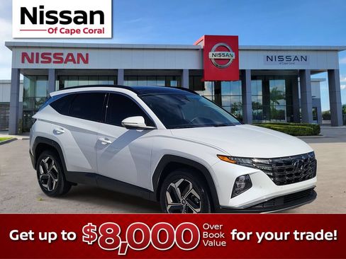 Used 2023 Hyundai Tucson Limited AWD/4WD image 1