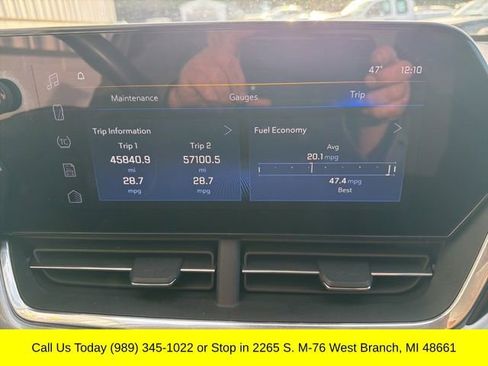 Used 2024 Chevrolet Trax LT w/ Driver Confidence Package image 17