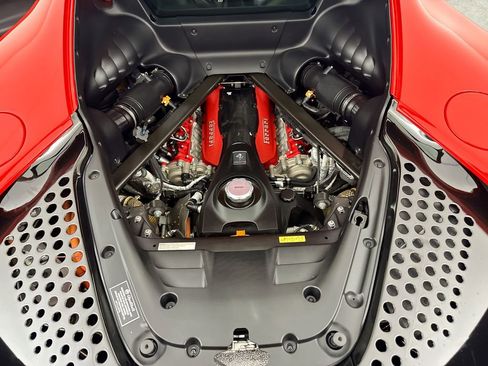 Used 2023 Ferrari SF90 Stradale AWD/4WD image 33