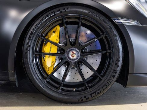 Used 2021 Porsche 911 Turbo S image 22