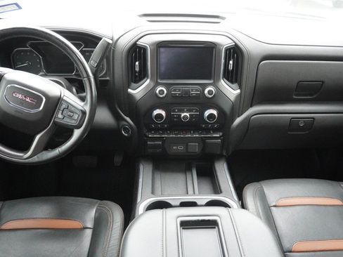 Used 2020 GMC Sierra 1500 AT4 w/ AT4 Premium Package AWD/4WD image 14
