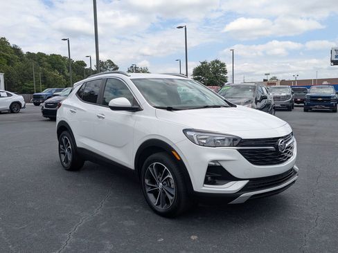 Used 2022 Buick Encore GX Select FWD image 3