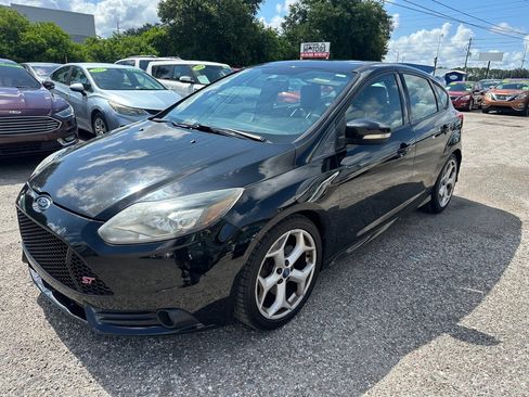 Used 2013 Ford Focus ST FWD image 3