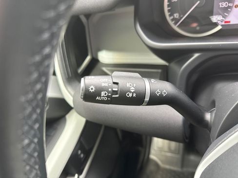 Used 2023 Land Rover Defender 110 S AWD/4WD image 24