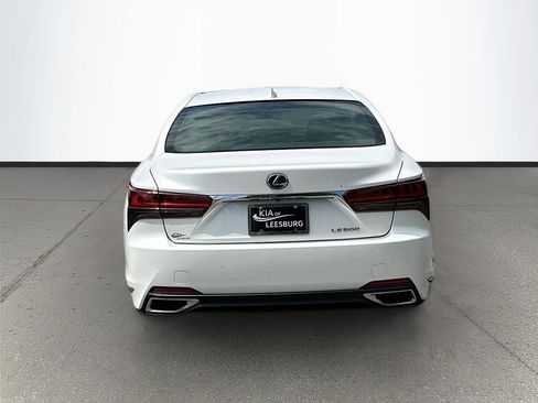 Used 2022 Lexus LS 500 w/ Accessory Package (Z2) RWD image 6