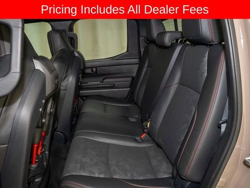 Certified 2025 Toyota Tacoma TRD Pro AWD/4WD image 9